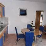 Linet 5- By Interhome Funtana